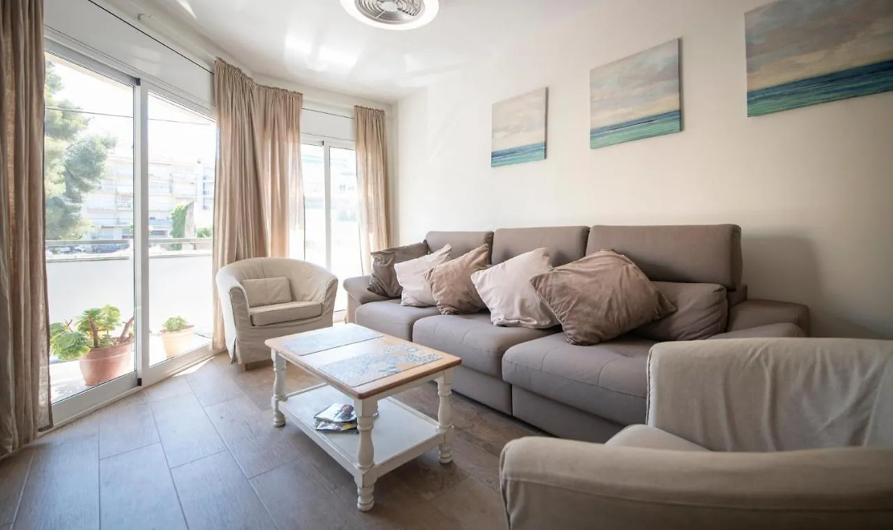R128 Apartamento Camen Calafell